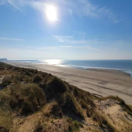 With Sea Views On Belgian Coast, Cleaning Included Nieuwpoort
